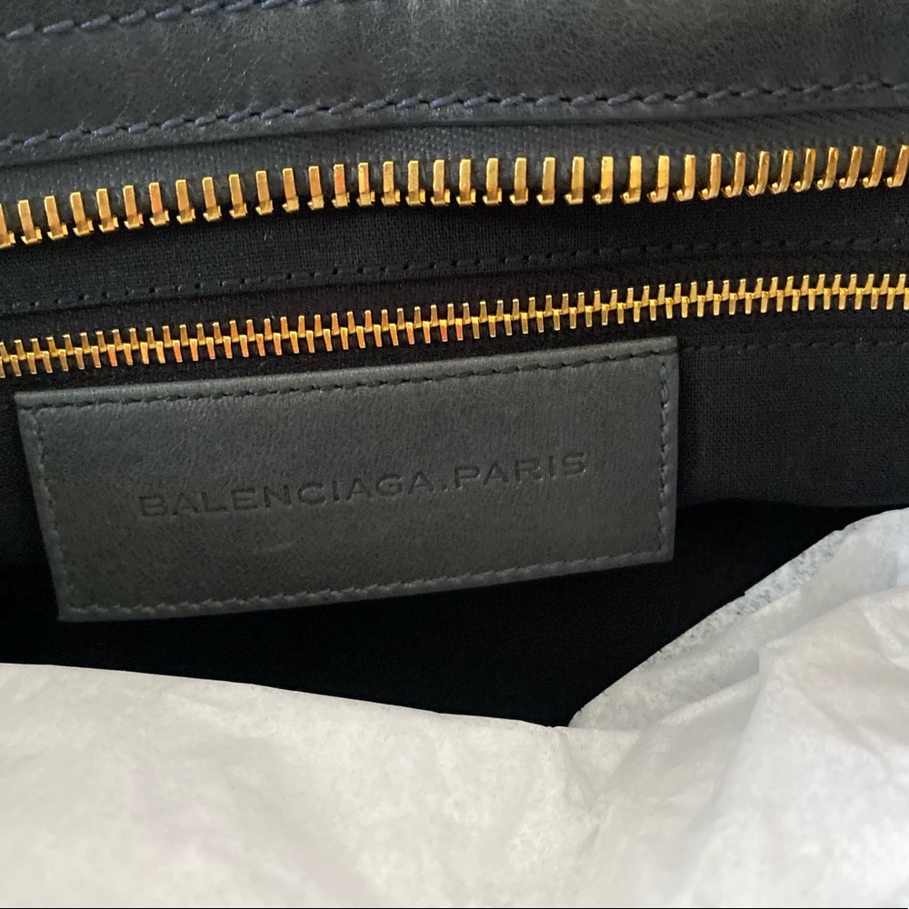 Authentic Balenciaga Giant City Bag - Picture 8 of 9